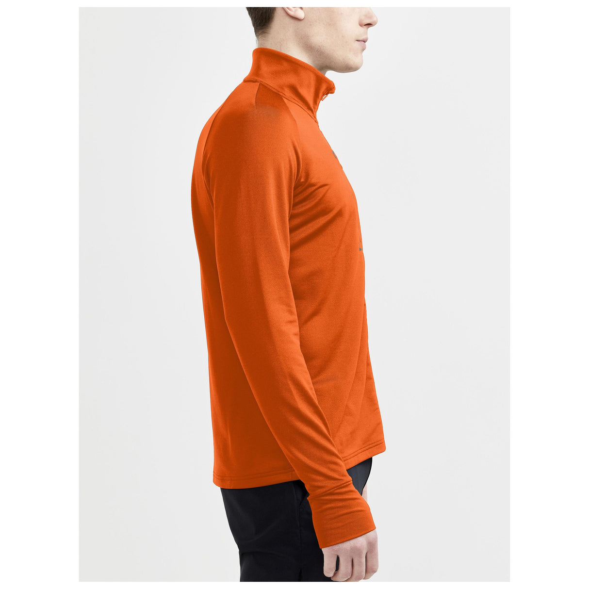 Adv Explore Light Midlayer M - Orange - Closeup 2