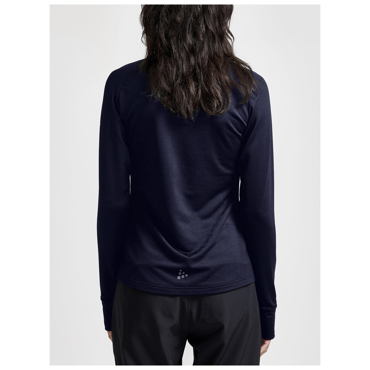 Adv Explore Light Midlayer W - Navy - Closeup 3