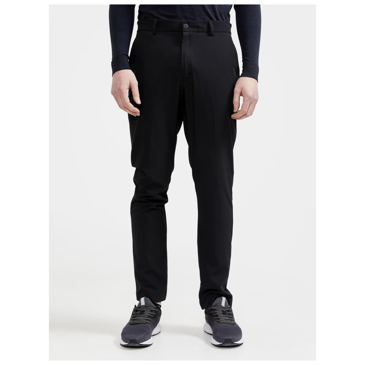 Core Explore Pants M - Black - Closeup 1