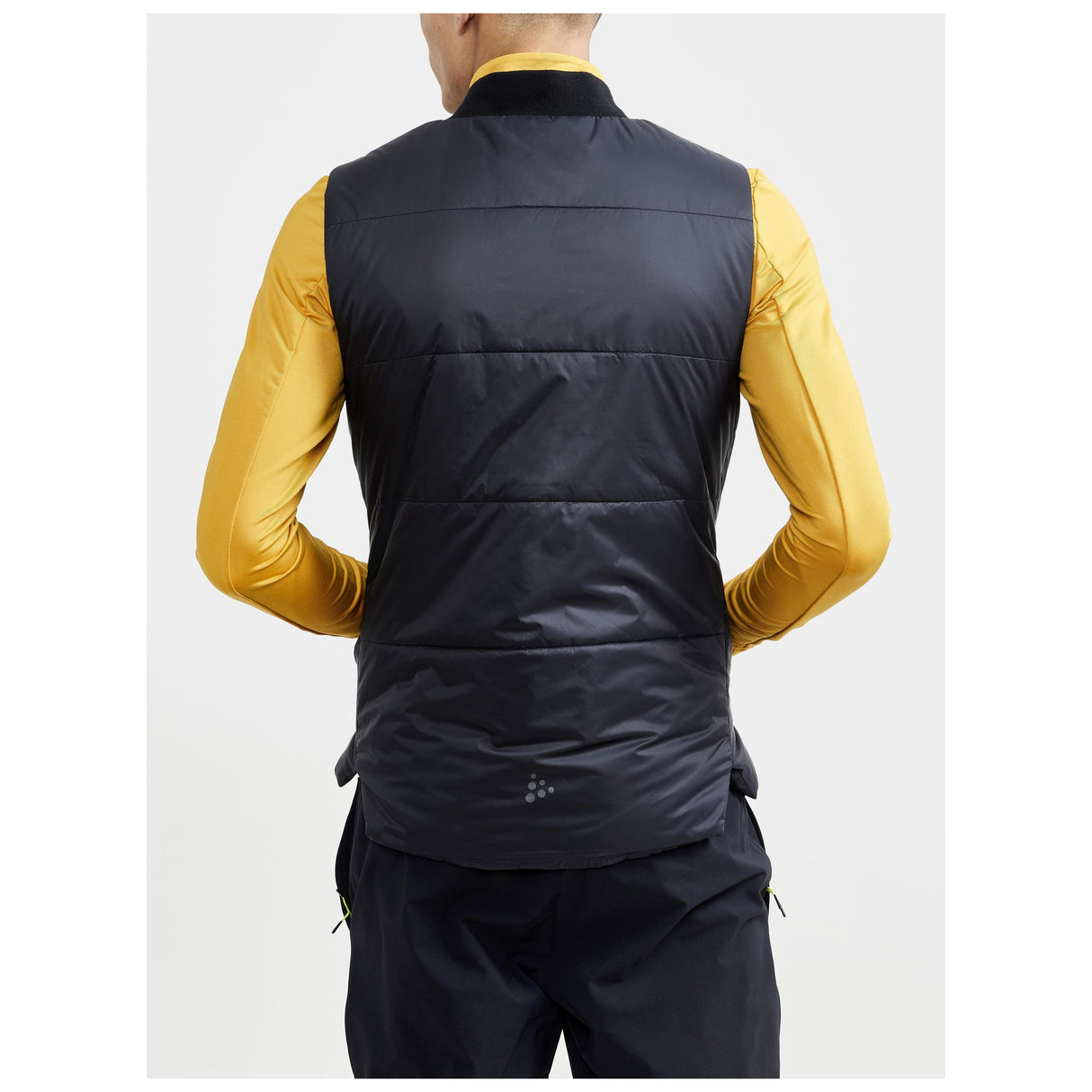 Core Light Padded Vest M - Black - Closeup 2