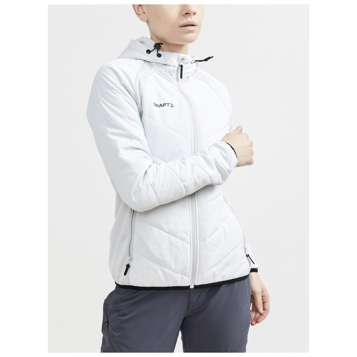 Adv Explore Hybrid Jacket W - Ash - Closeup 1