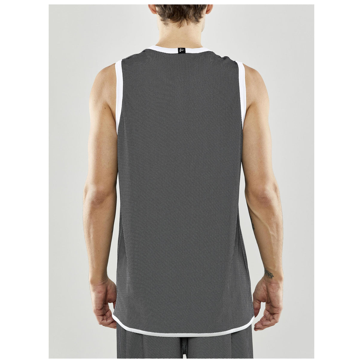 Progress Reversible Singlet M - Black-White - Closeup 3