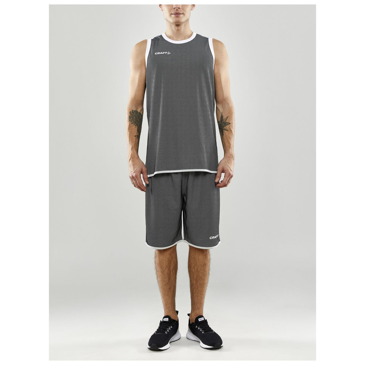 Progress Reversible Singlet M - Black-White - Closeup 7