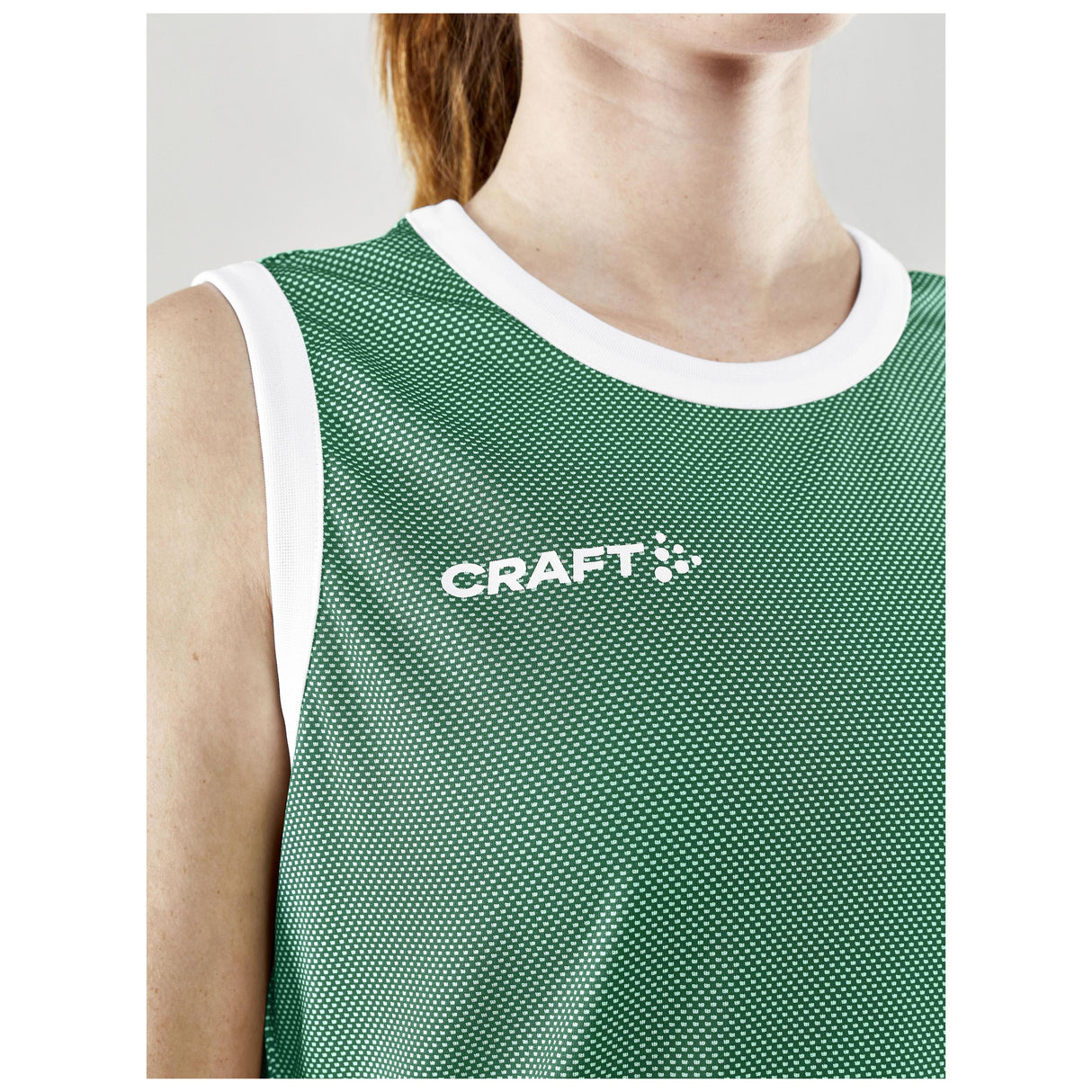 Progress Reversible Singlet W - Green/White - Closeup 4