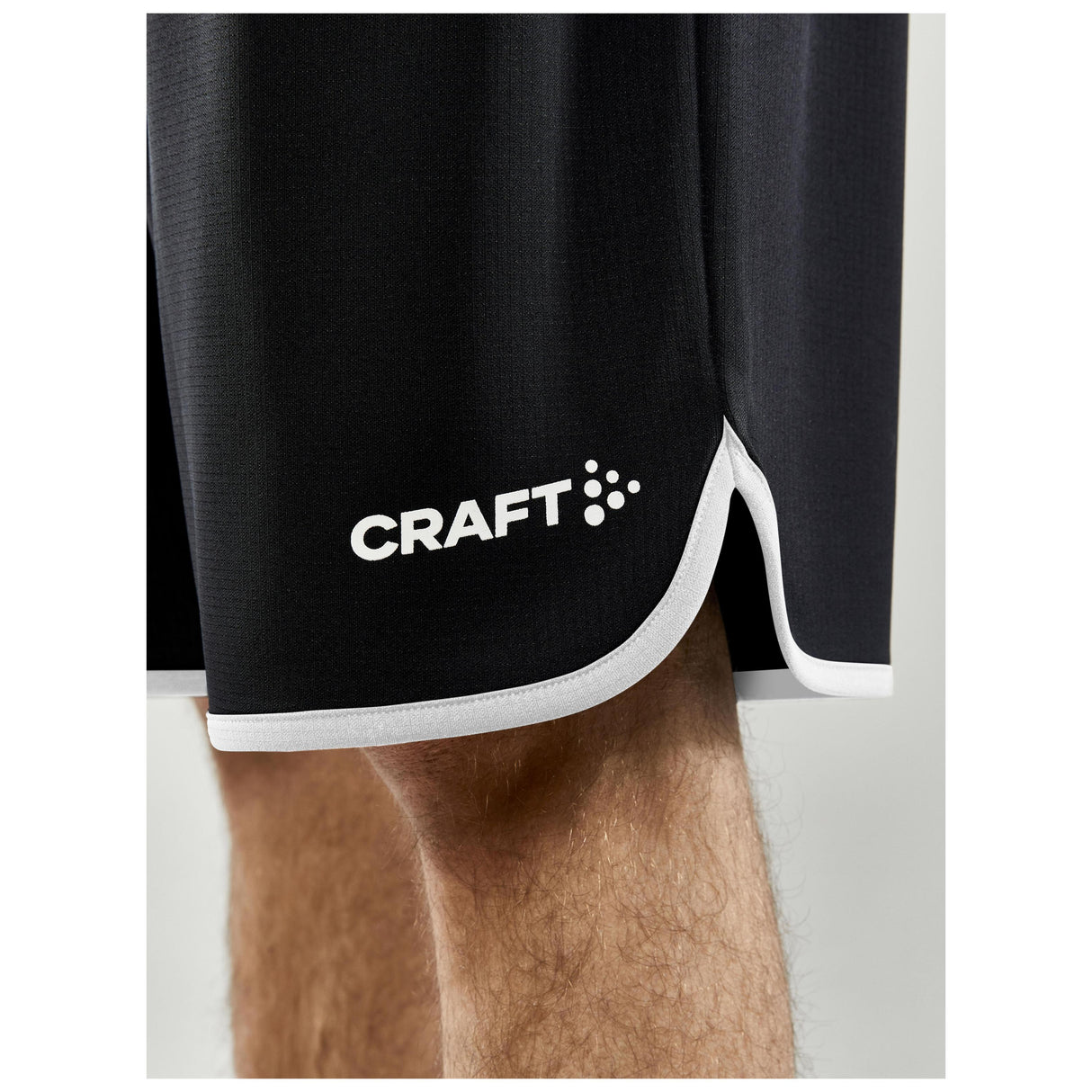 Progress Basket Shorts M - Black - Closeup 5