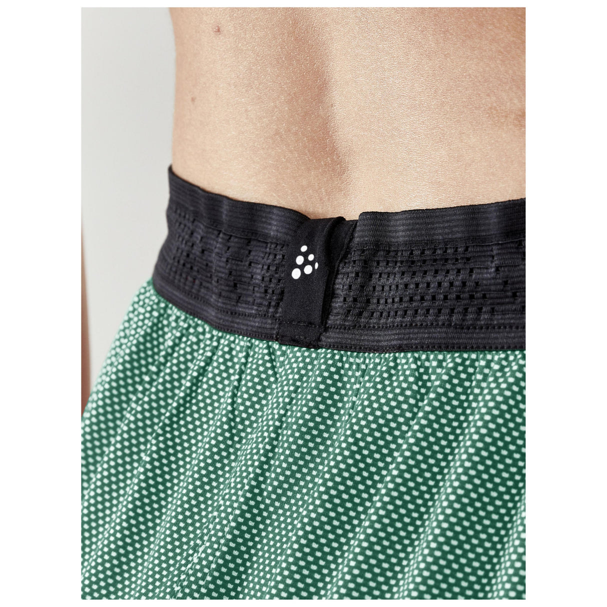 Progress Reversible Shorts W - Green/White - Closeup 4