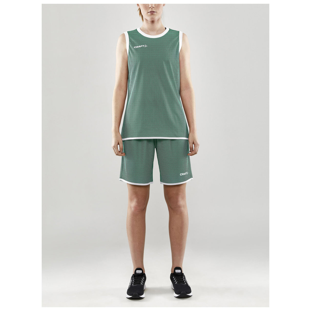 Progress Reversible Shorts W - Green/White - Closeup 8