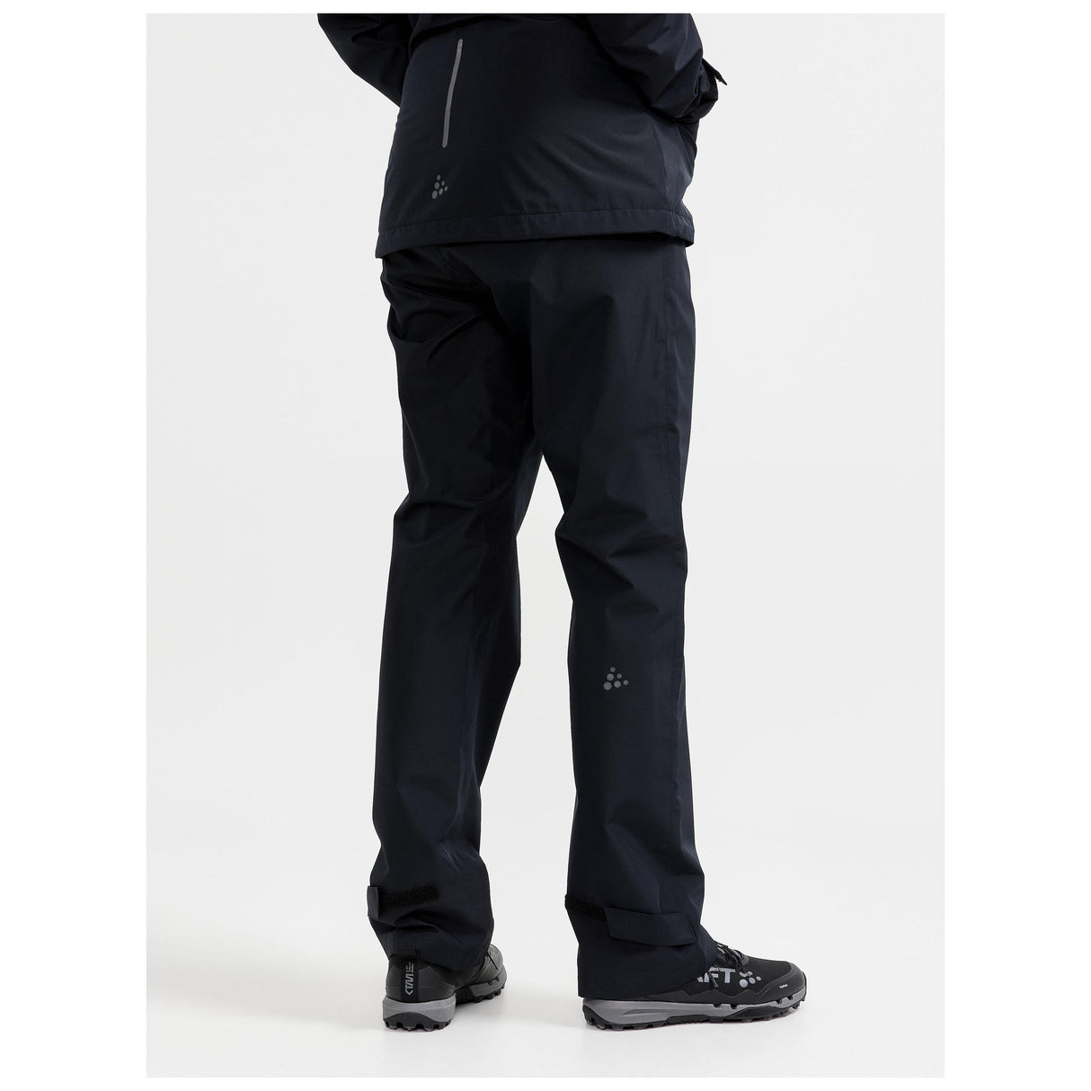 Core Explore Rain Set W - Black - Closeup 6