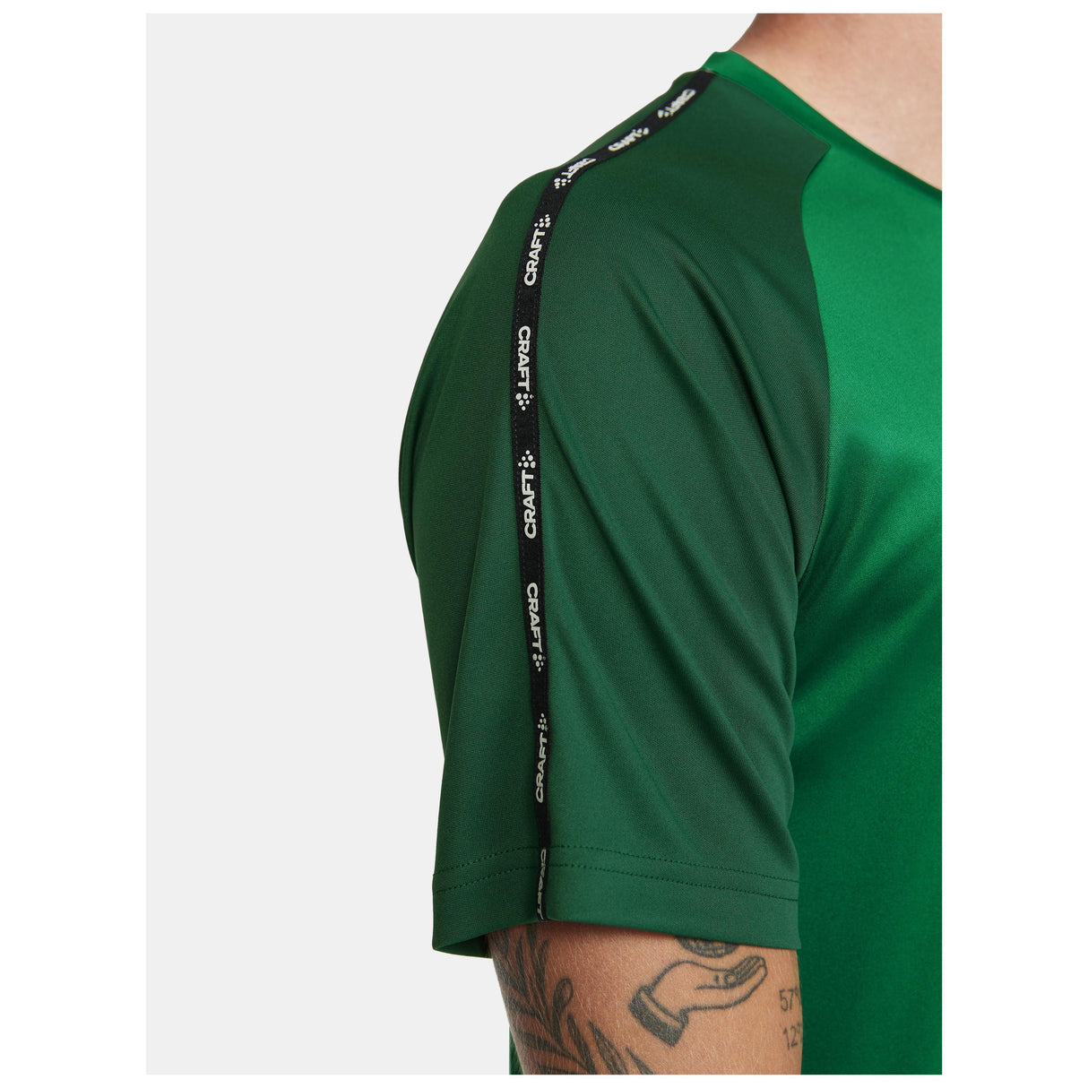 Squad Go Contrast Jersey M - Green/Ivy - Closeup 5