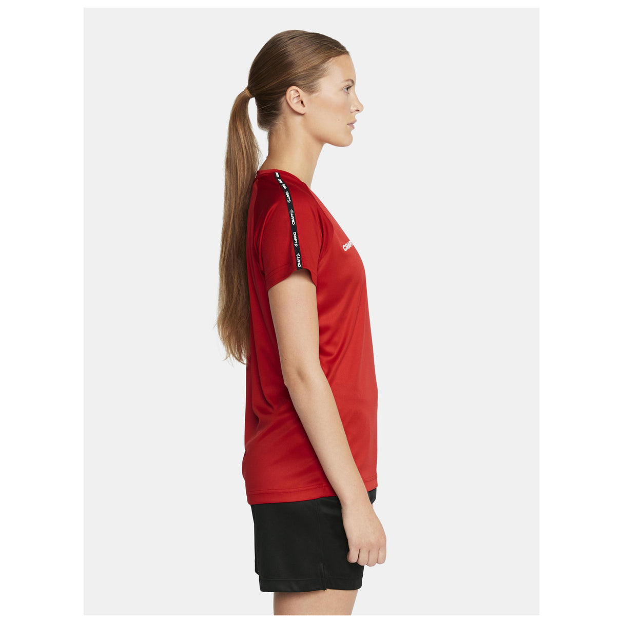 Squad Go Contrast Jersey W - Red - Closeup 3