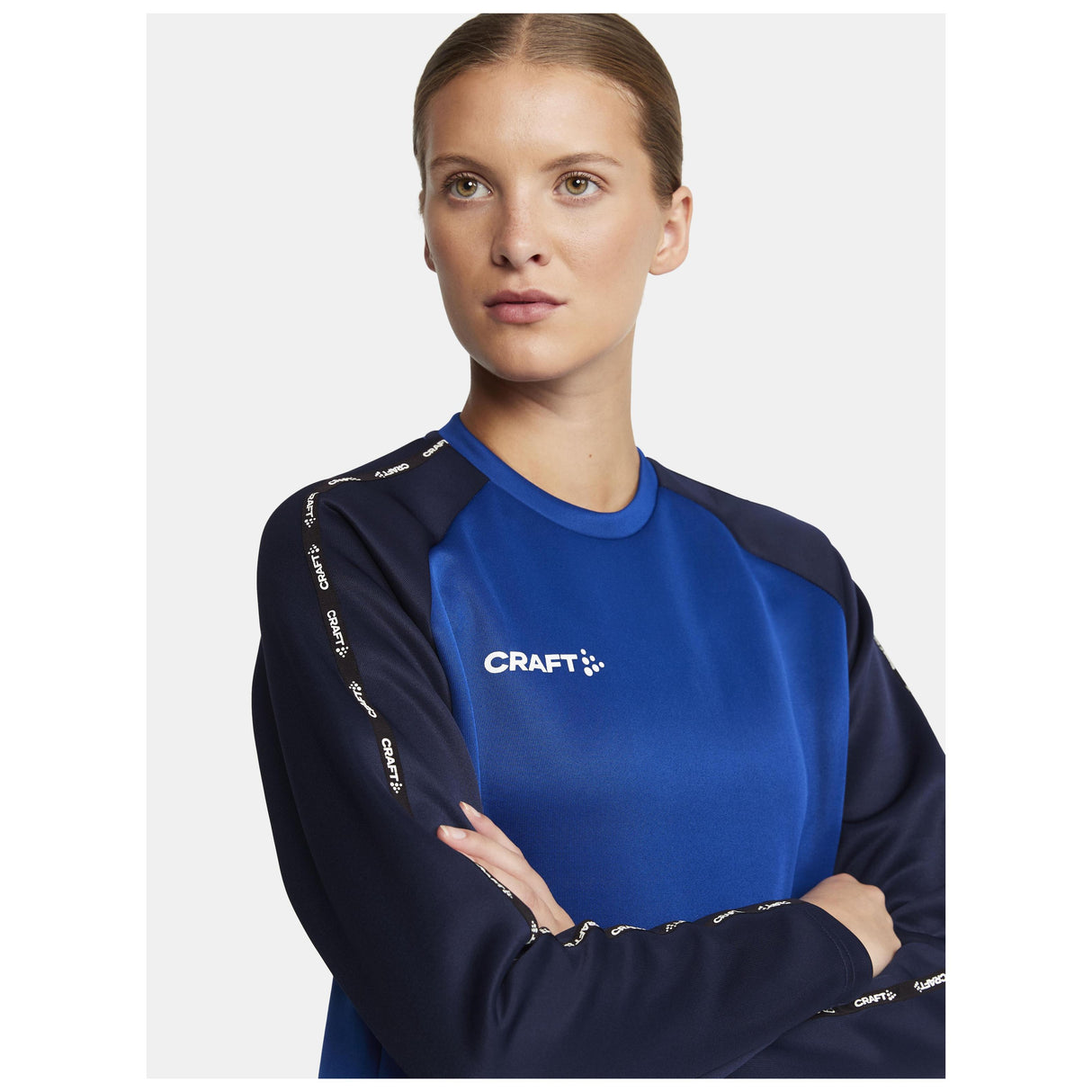 Squad 2.0 Crewneck W - Club Cobolt/Navy - Closeup 4