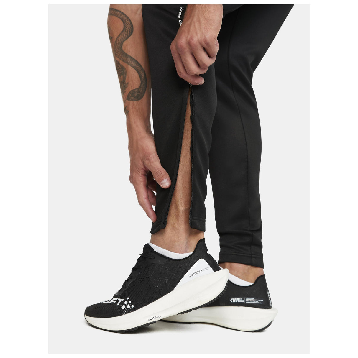 Squad 2.0 Pant M - Black - Closeup 5