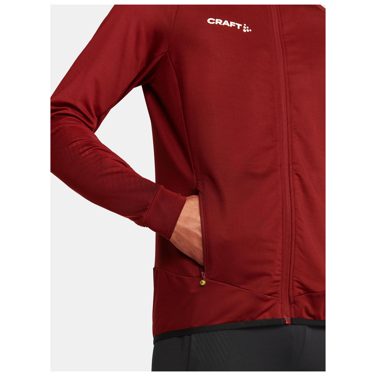 Extend Full Zip M - Dark Red - Closeup 4