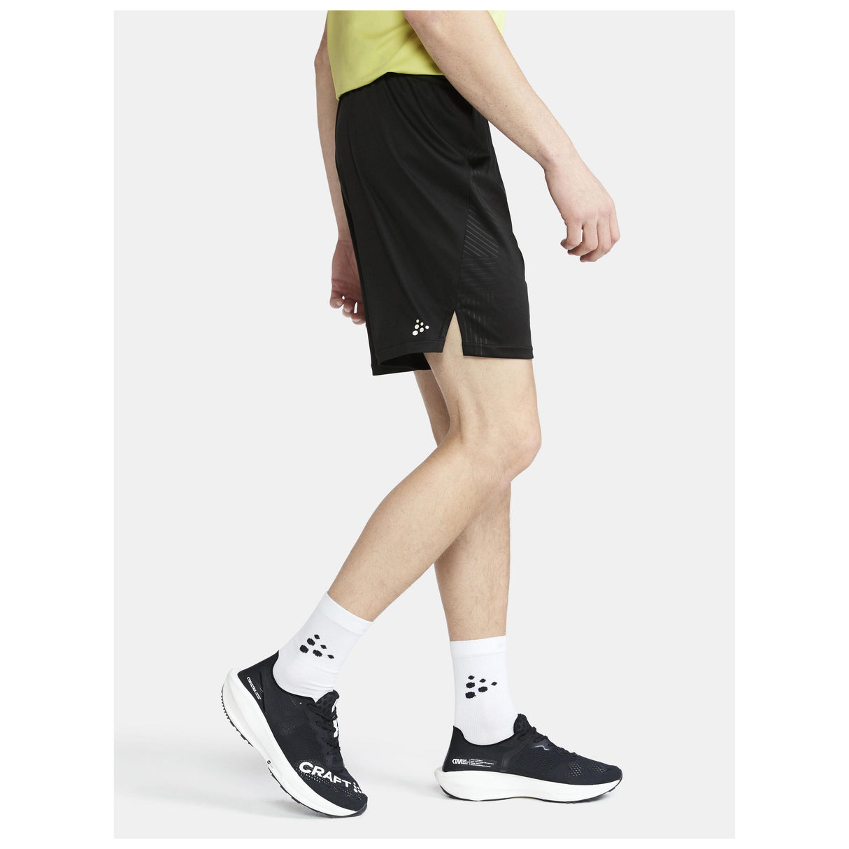 Extend Shorts M - Black - Closeup 2