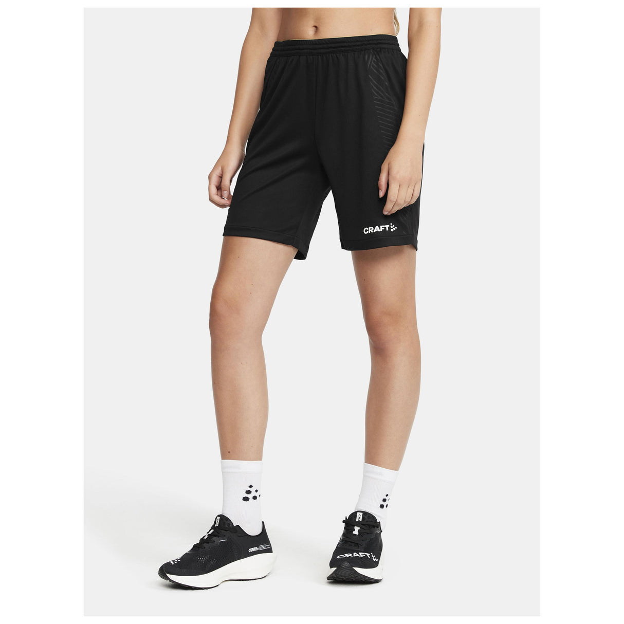 Extend Shorts W - Black - Closeup 1