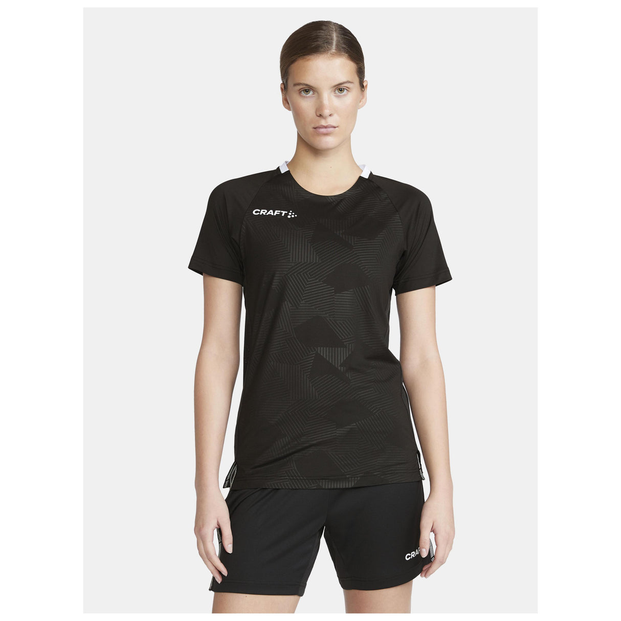 Premier Solid Jersey W - Black - Closeup 1