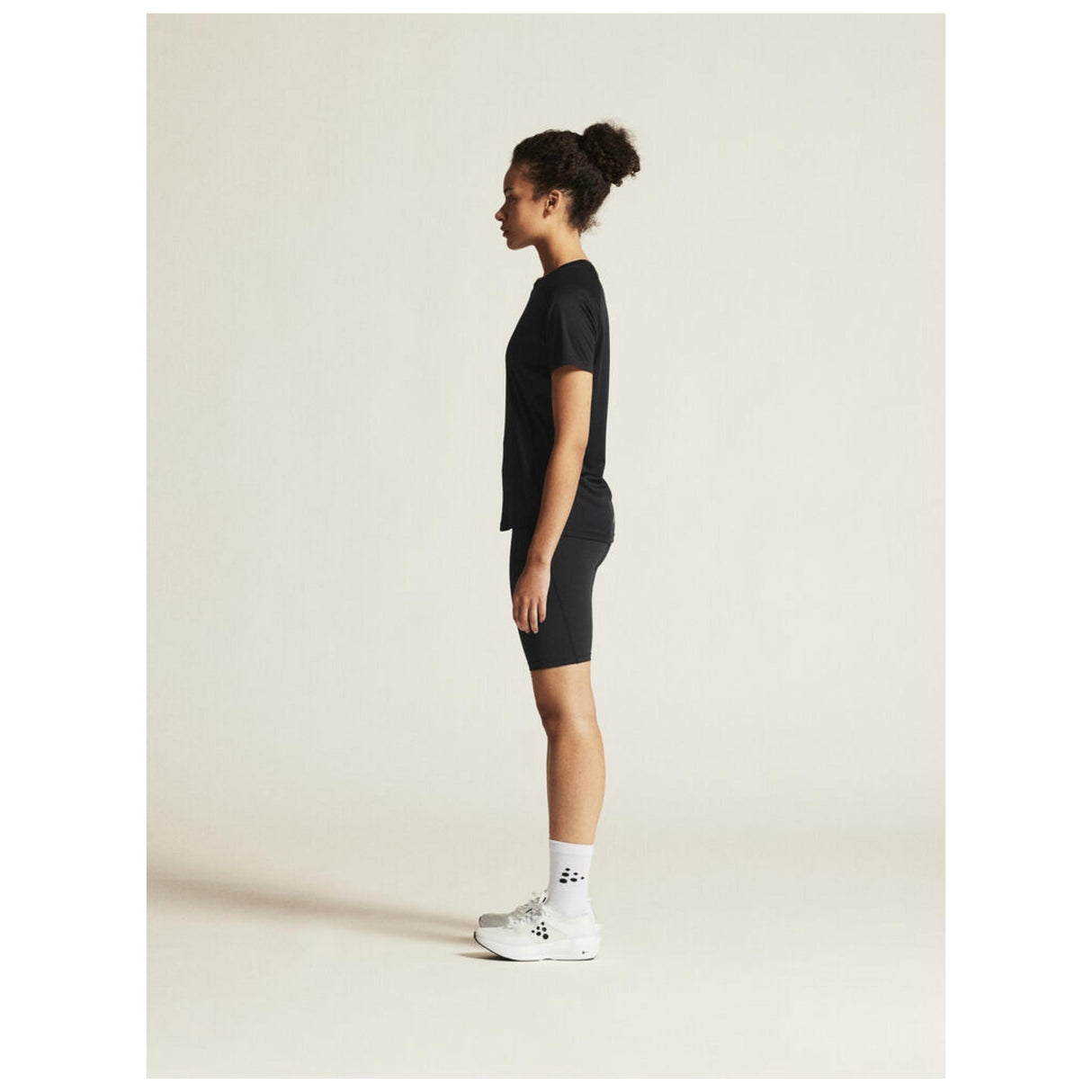 Rush 2.0 Ss Tee W - Black - Closeup 4