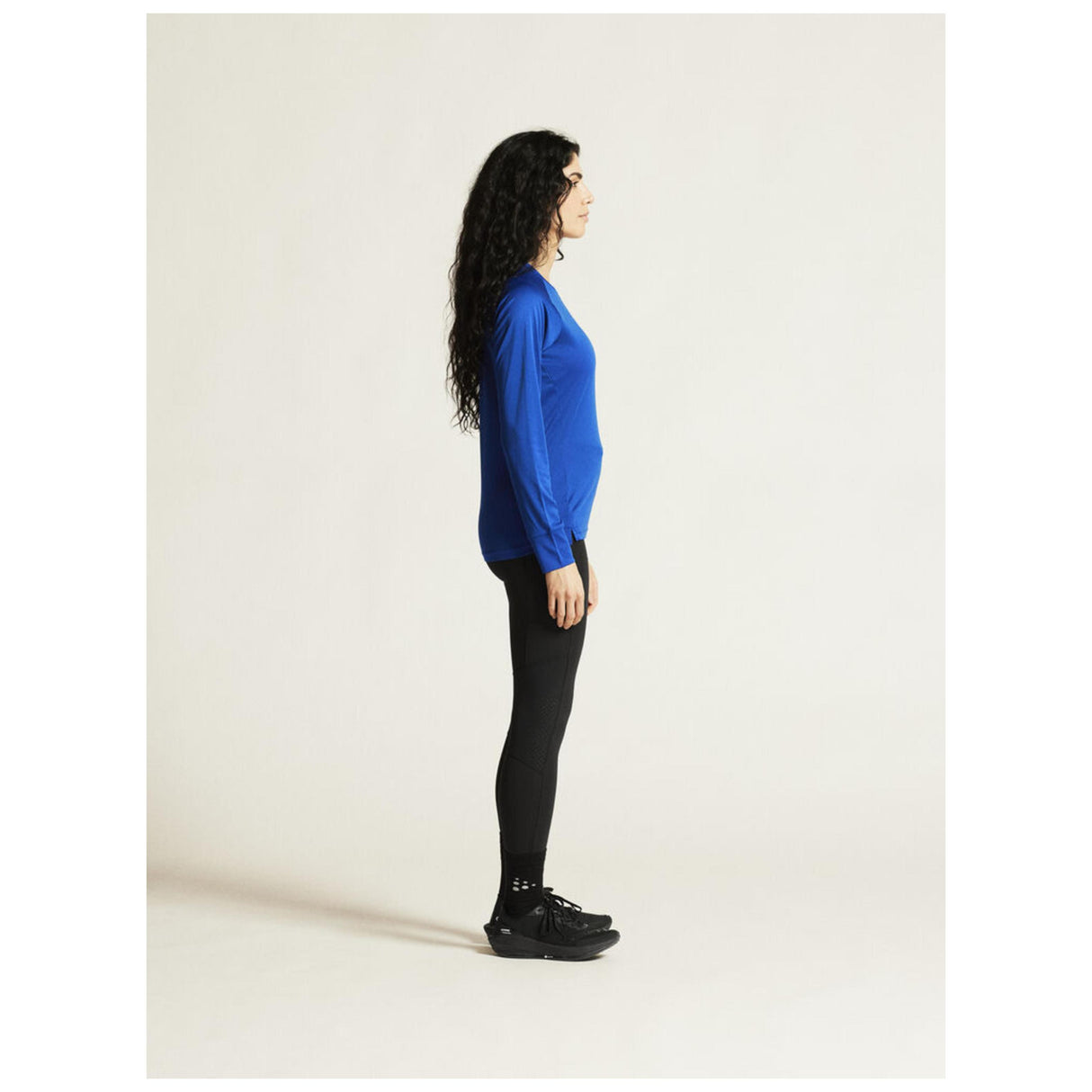 Rush 2.0 Ls Tee W - Cobalt - Closeup 2