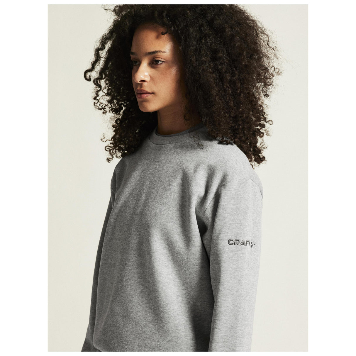 Community 2.0 R Neck W - Grey Melange - Closeup 6