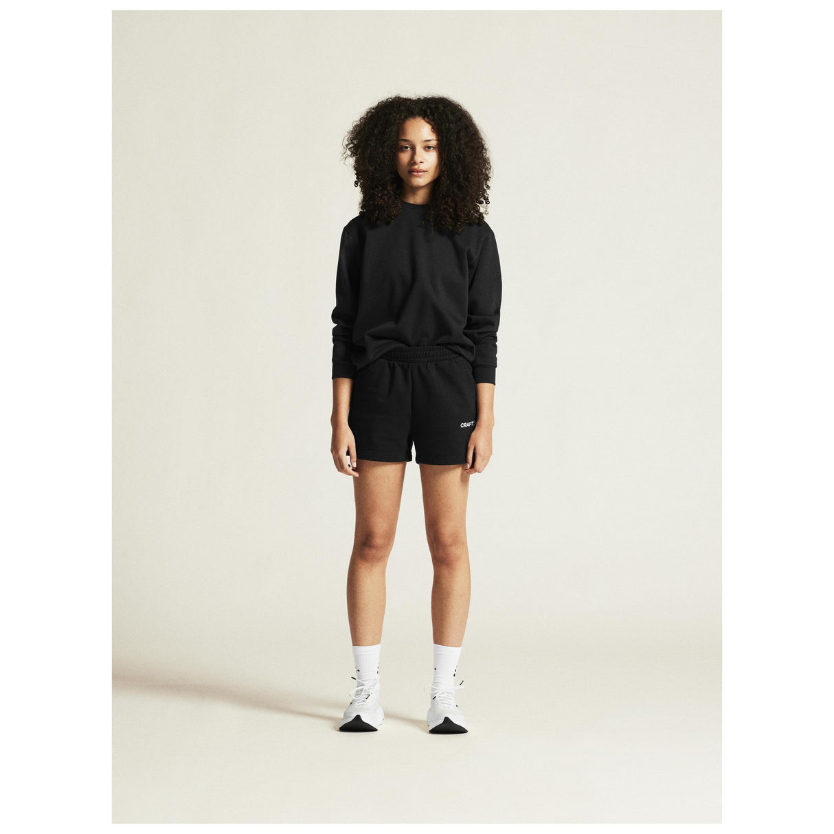 Community 2.0 Shorts W - Black - Closeup 1