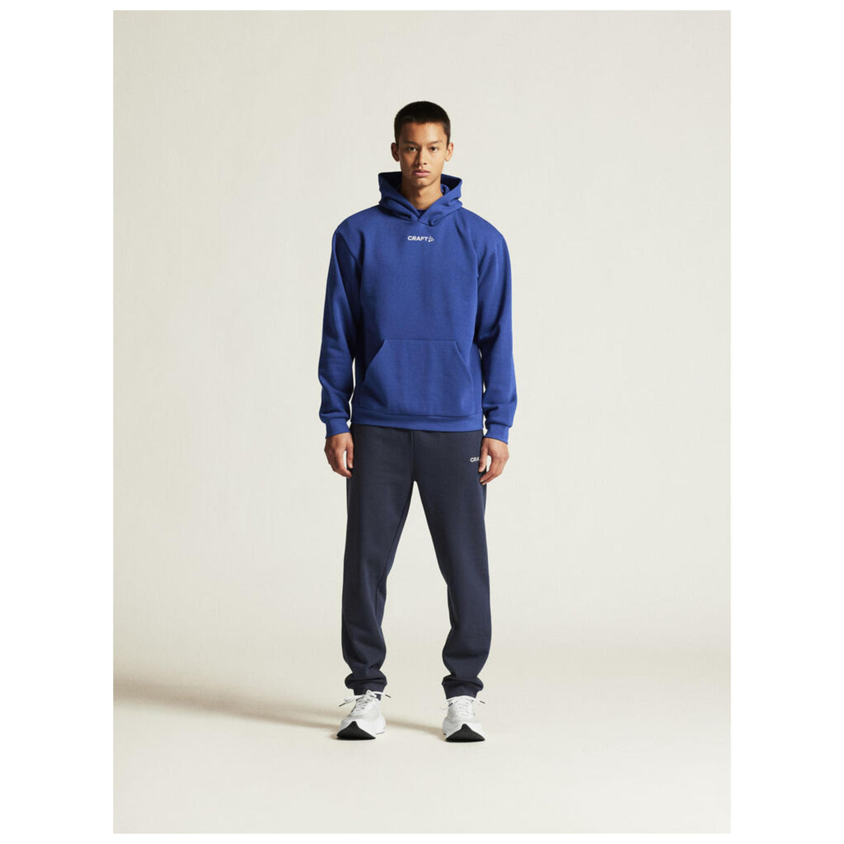 Community 2.0 Logo Hoodie M - Cobalt - Closeup 1