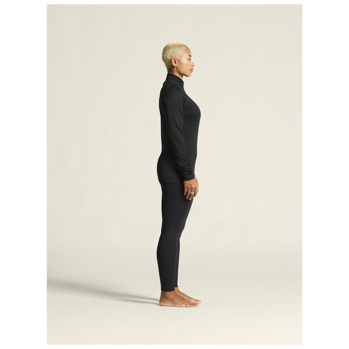 Active Comfort Ls Hz 2 W - Black - Closeup 2