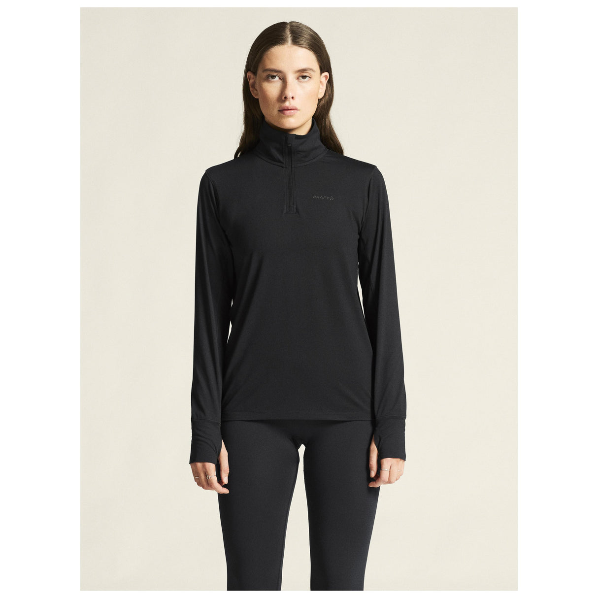 Layers Hz Ls W - Black Melange - Closeup 4