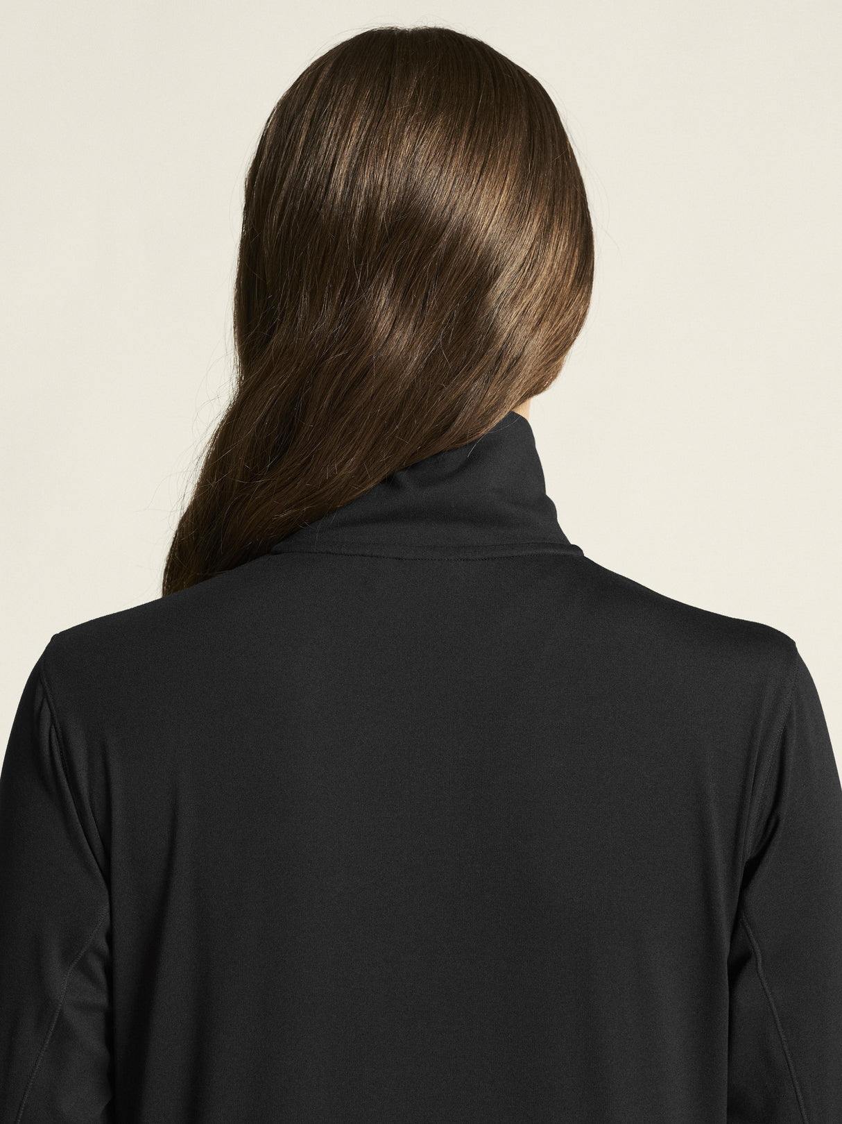 Layers Hz Ls W - Black Melange - Closeup 6