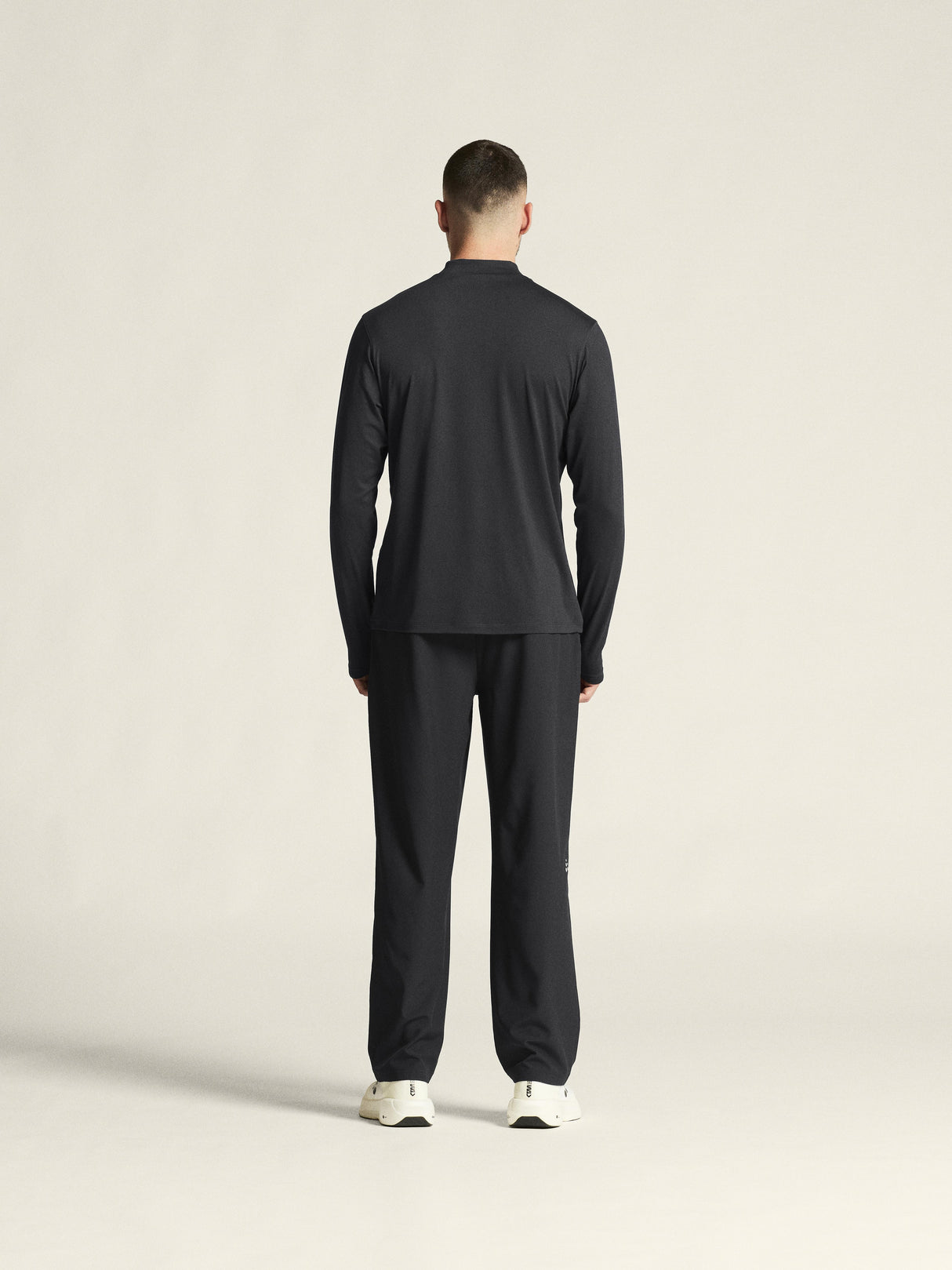 Flow Mn Ls M - Black Melange - Closeup 3