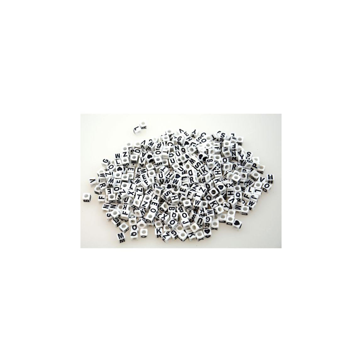 Letter beads 300/pack