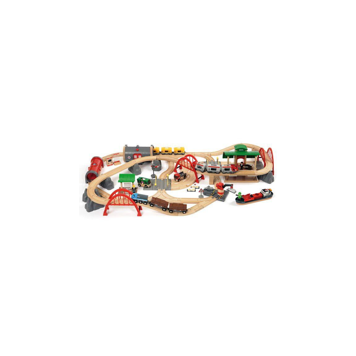 Railway set BRIO World - 33052 Deluxe