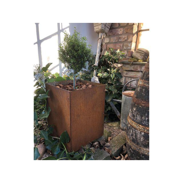 L-pot with corten bottom 30x30x40cm