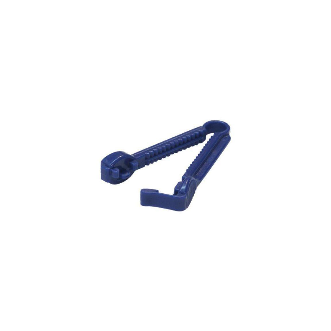 Catheter clamp one size blue