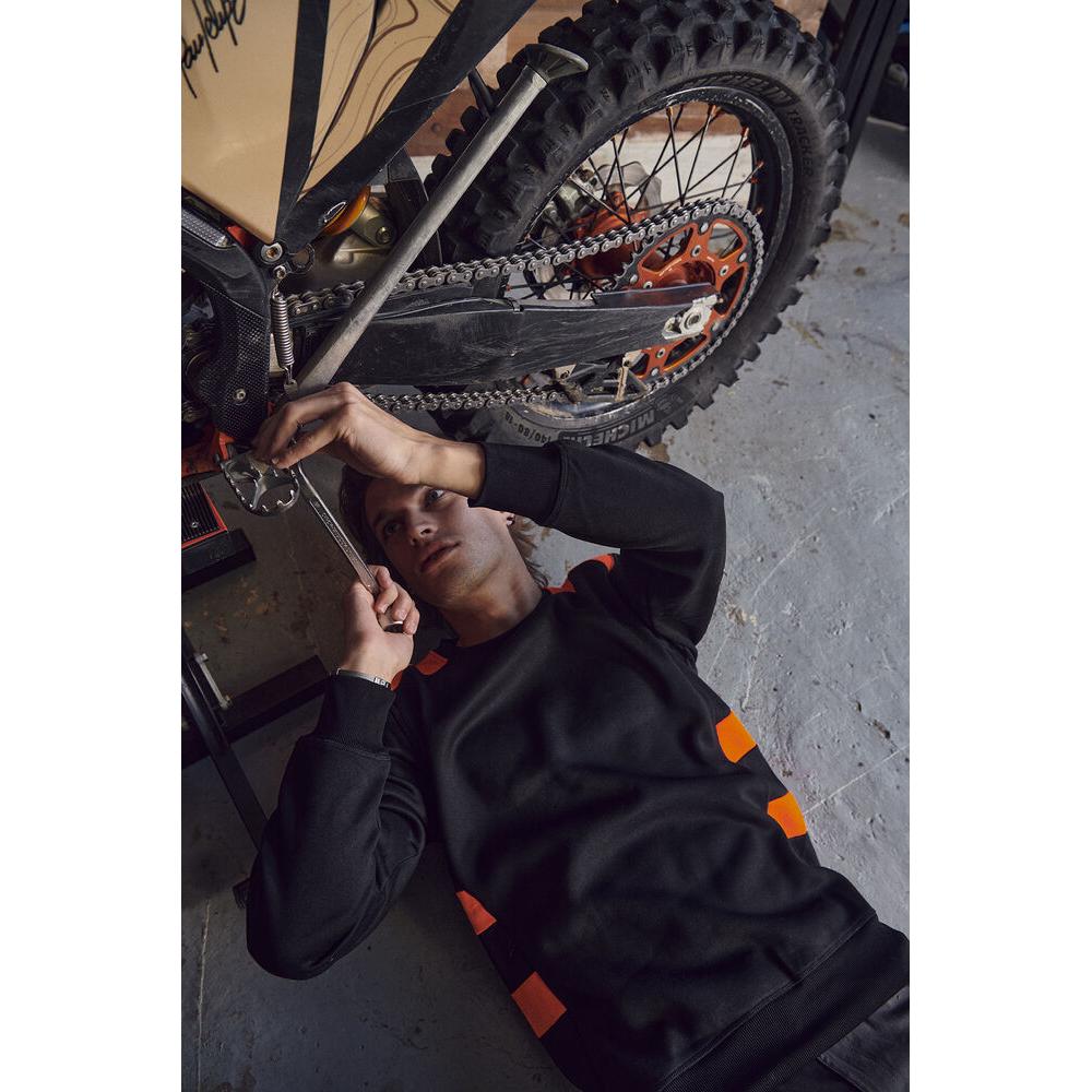 Ambition Roundneck - Pistol - Image 5