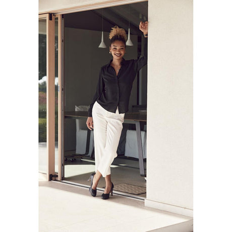 Libby - White - Image 5