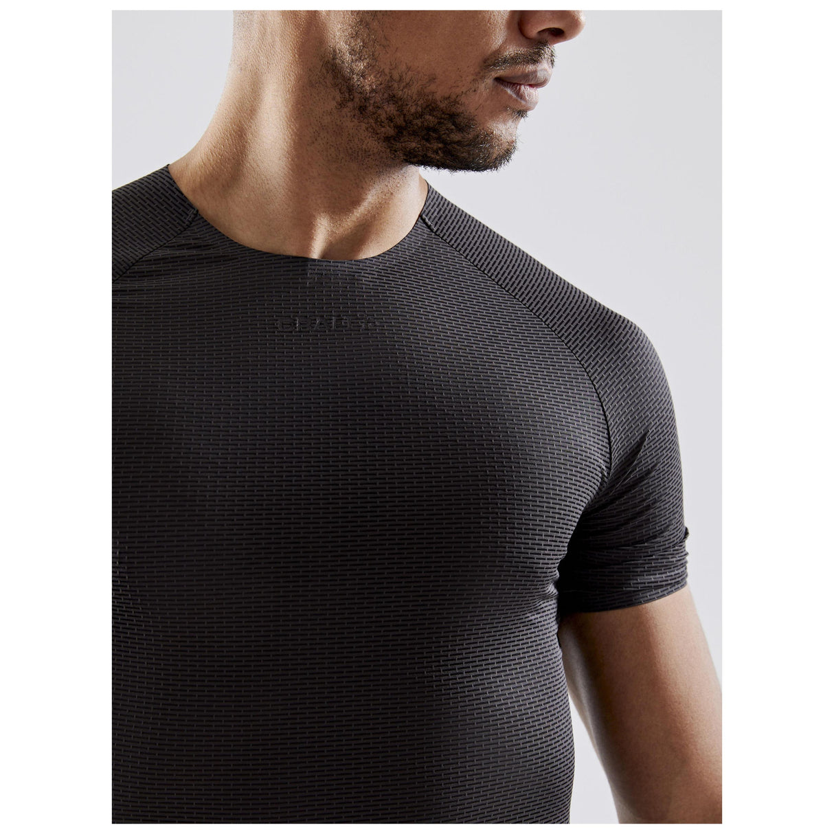 Pro Dry Nanoweight  Ss M - Black - Closeup 3