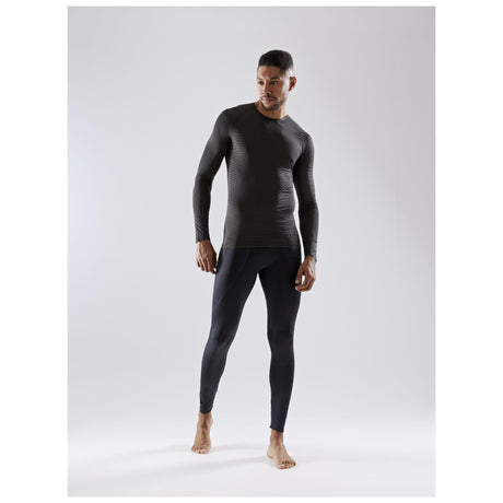 Pro Dry Nanoweight Ls M - Black - Closeup 6