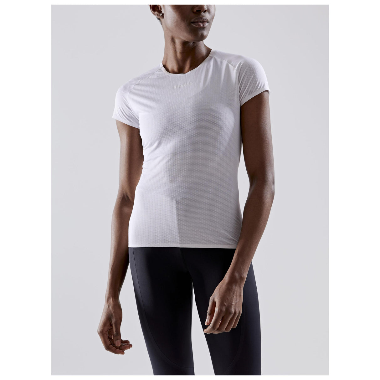 Pro Dry Nanoweight Ss W - White - Closeup 1