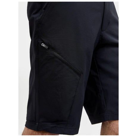 Adv Explore Tech Shorts M - Black - Closeup 5