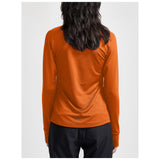 Adv Explore Light Midlayer W - Orange - Closeup 3