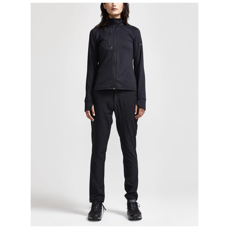 Adv Explore Light Midlayer W - Black - Closeup 5