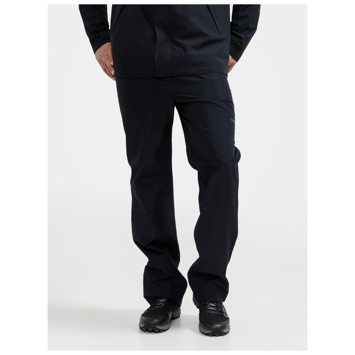 Core Explore Rain Set M - Black - Closeup 5