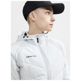 Adv  Explore Hybrid Jacket W - Ash - Closeup 3