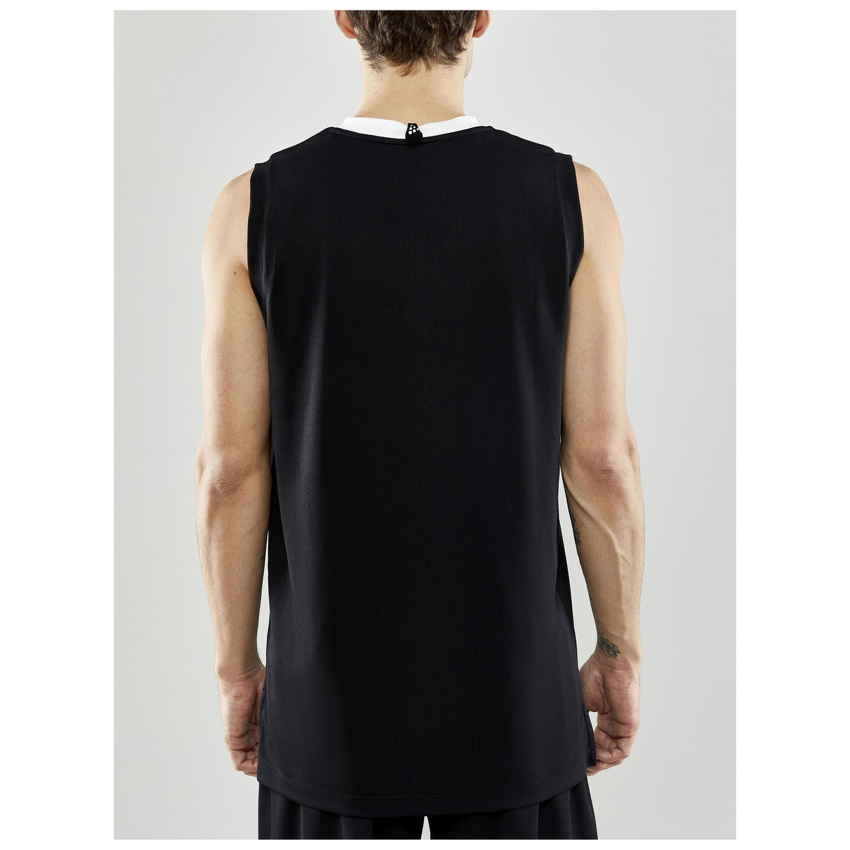 Progress Basket Singlet M - Black - Closeup 3