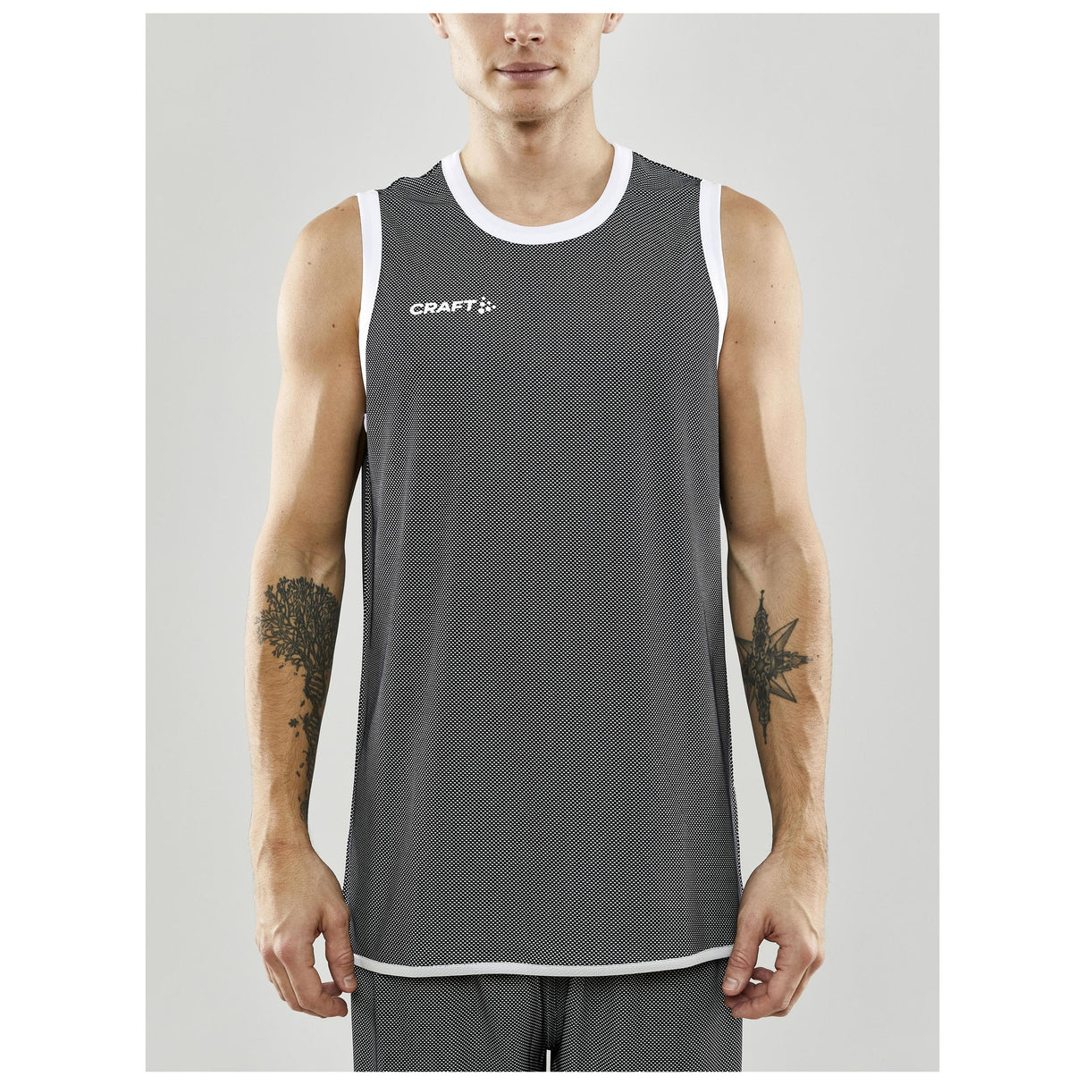 Progress Reversible Singlet M - Black-White - Closeup 1