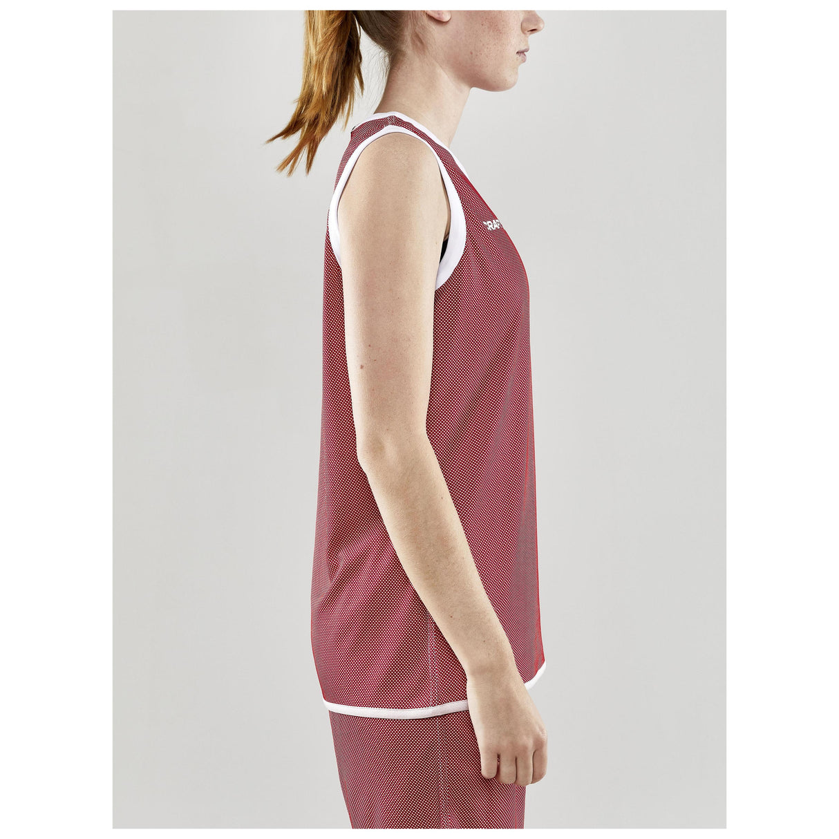 Progress Reversible Singlet W - Red/White - Closeup 2