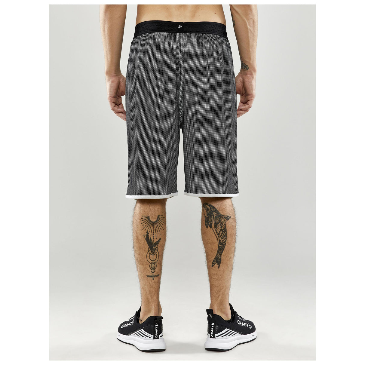 Progress Reversible Shorts M - Black-White - Closeup 3