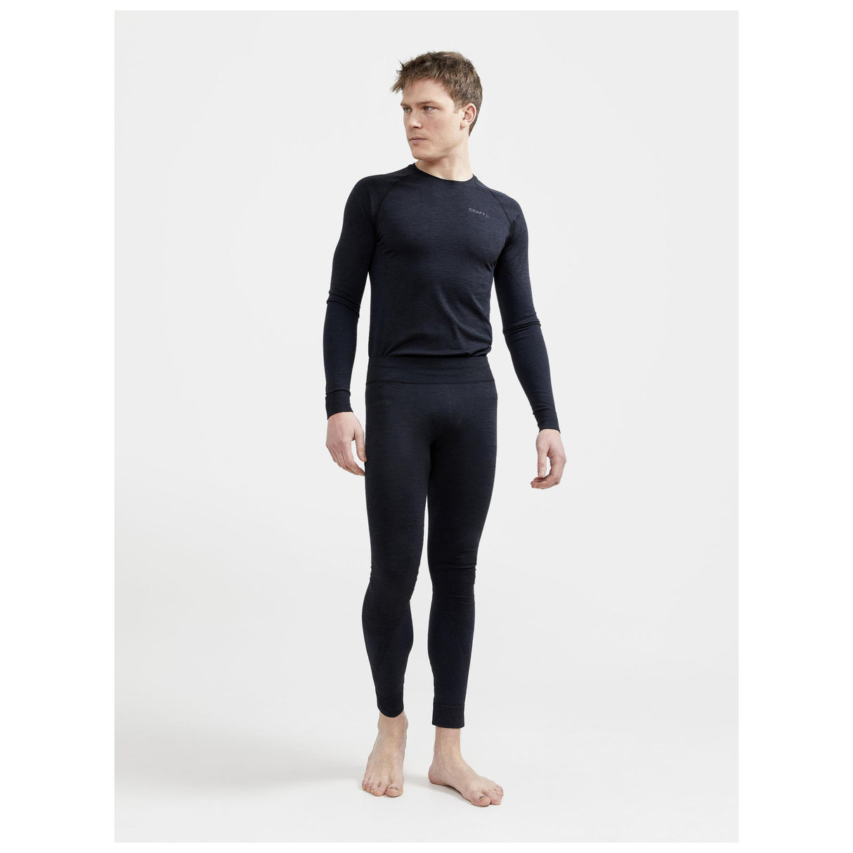 Core Dry Active Comfort Ls M - Black - Closeup 4