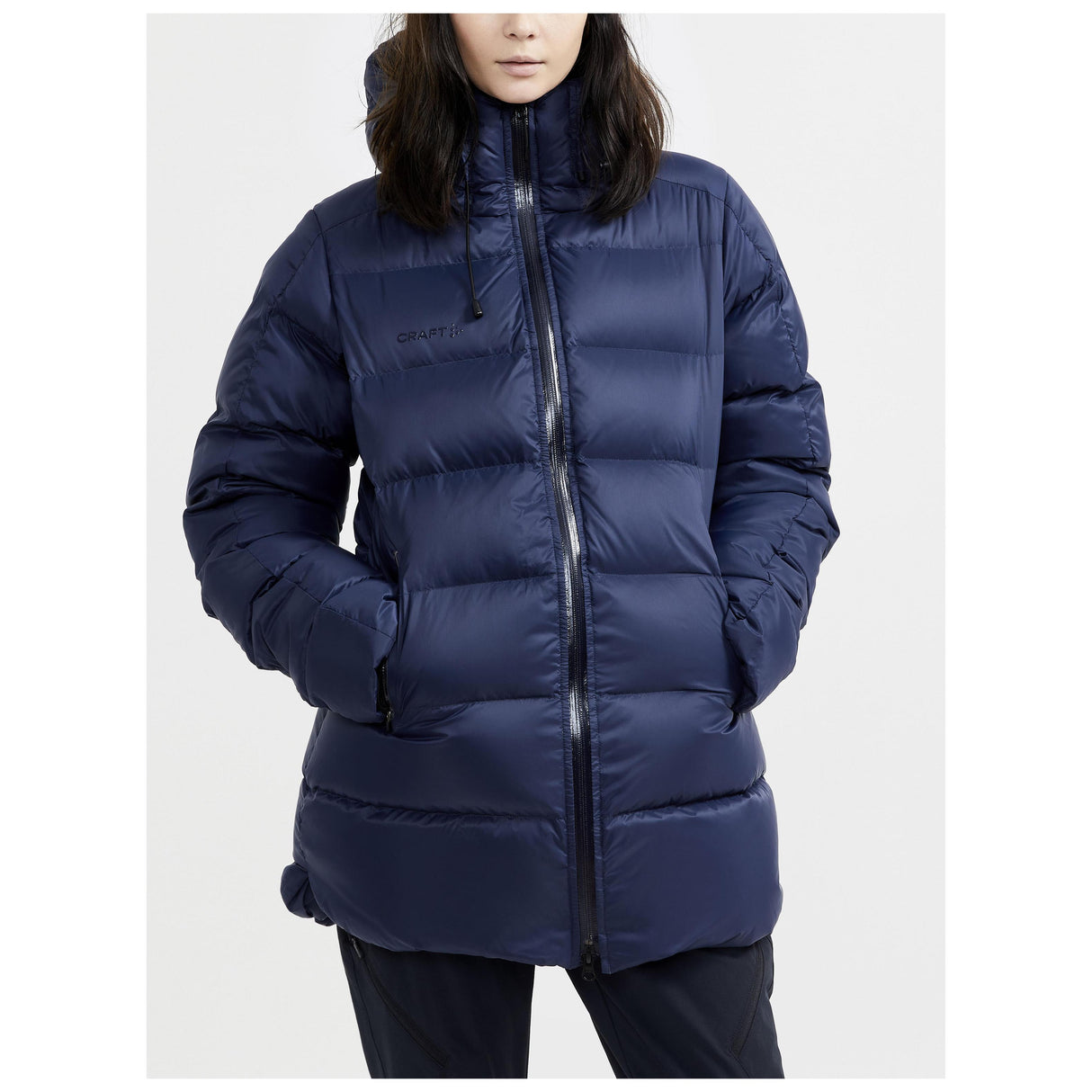 Adv Explore Down Jacket W - Dark Blue - Closeup 1