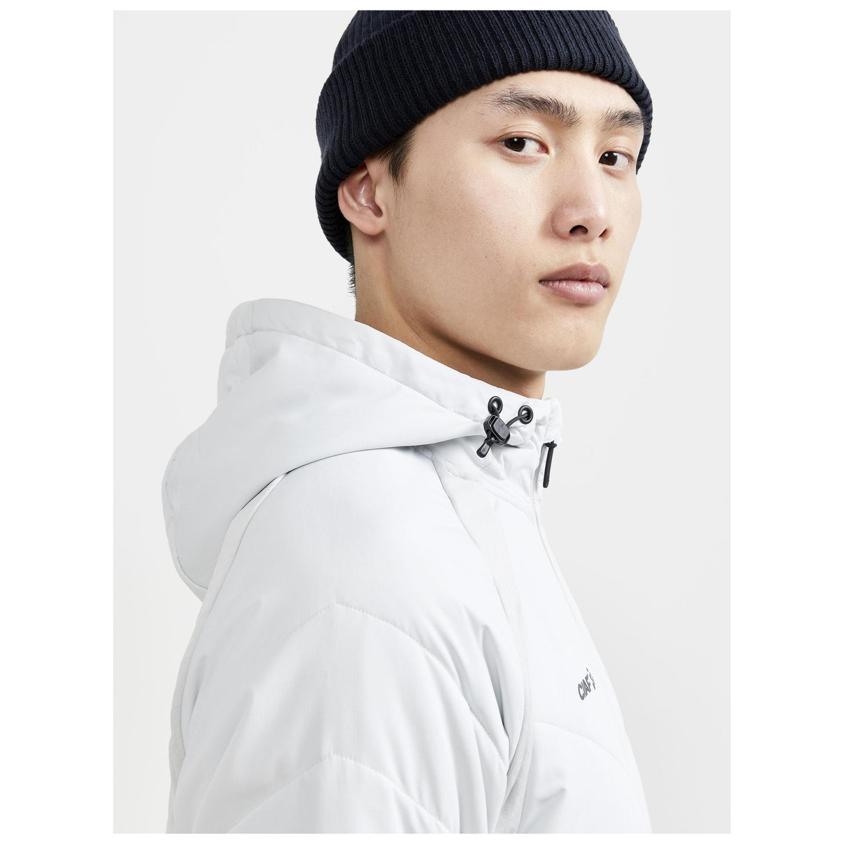 Adv  Explore Hybrid Jacket M - Ash - Closeup 3